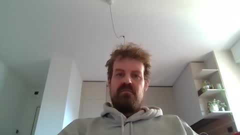 Snapshot of morritz chatting on March 4, 2:45 pm morritz online show from March 4, 2:45 pm