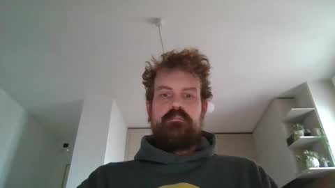 Snapshot of morritz chatting on March 26, 3:28 pm morritz online show from March 26, 3:28 pm