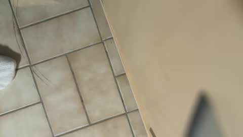 Snapshot of morten80 chatting on December 18, 9:04 am Morten online show from December 18, 9:04 am