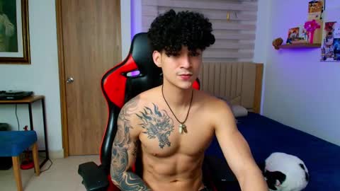 Snapshot of morthy_downey chatting on February 25, 12:24 pm Morthy online show from February 25, 12:24 pm