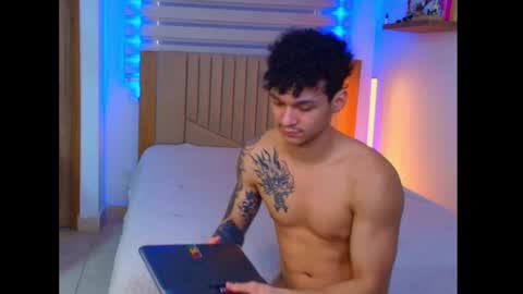 Snapshot of morthy_downey chatting on September 13, 6:18 pm Morthy online show from September 13, 6:18 pm