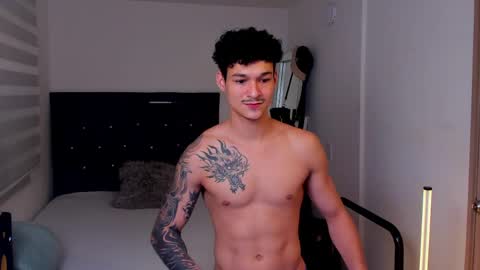Snapshot of morthy_downey chatting on May 7, 3:12 am Morthy online show from May 7, 3:12 am