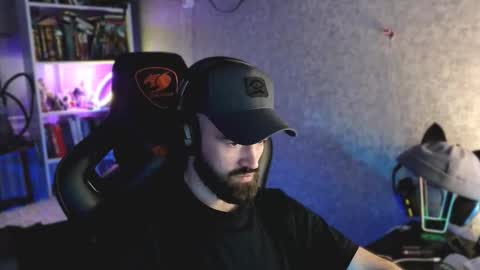 mortifelss online show from March 30, 6:20 pm