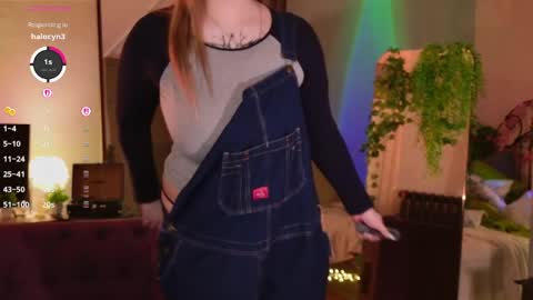 Snapshot of morvelyn chatting on April 18, 6:45 pm morvelyn online show from April 18, 6:45 pm
