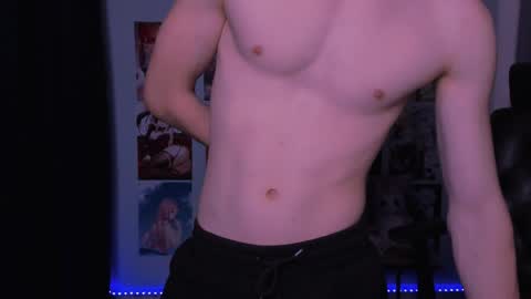 Snapshot of mory_arti chatting on December 3, 10:18 pm Welcome here online show from December 3, 10:18 pm