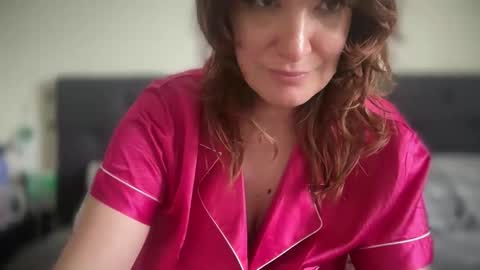 Mossy Mommy online show from April 15, 4:25 pm