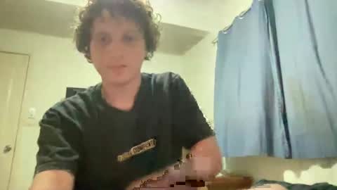 Snapshot of mosterr325 chatting on February 24, 2:04 pm mosterr325 online show from February 24, 2:04 pm