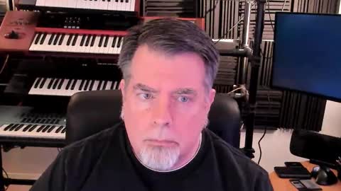 Snapshot of mostly_unbothered chatting on December 15, 6:17 am mostly_unbothered online show from December 15, 6:17 am