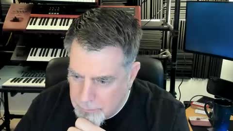 Snapshot of mostly_unbothered chatting on March 9, 9:35 am mostly_unbothered online show from March 9, 9:35 am