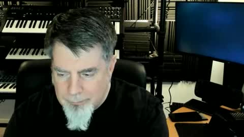 Snapshot of mostly_unbothered chatting on March 29, 8:58 am mostly_unbothered online show from March 29, 8:58 am