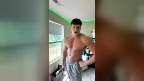 Snapshot of mostmuscularr chatting on July 26, 5:09 pm mostmuscularr online show from July 26, 5:09 pm