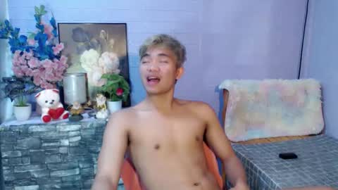mostwantedtwink online show from May 11, 9:48 am