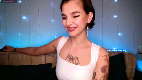 Snapshot of moto_ponchik chatting on January 31, 3:11 pm Kris online show from January 31, 3:11 pm