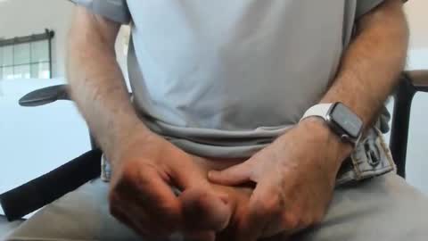 Daddy online show from April 27, 7:01 pm