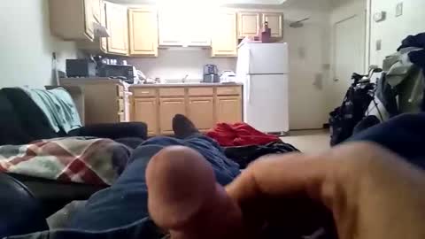 Snapshot of mr732995 chatting on December 11, 12:44 am mr732995 online show from December 11, 12:44 am