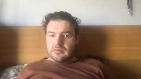 Snapshot of mr834565 chatting on April 5, 9:06 am mr834565 online show from April 5, 9:06 am