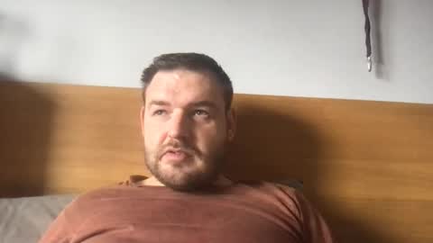Snapshot of mr834565 chatting on April 13, 10:10 am mr834565 online show from April 13, 10:10 am