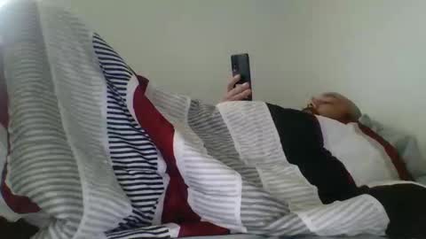 Mr8 online show from January 29, 5:24 pm