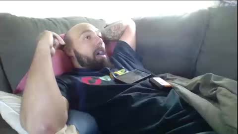 Snapshot of mr8plus chatting on March 19, 9:19 pm Mr8 online show from March 19, 9:19 pm