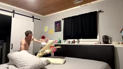 mr_a420 online show from February 8, 9:34 am