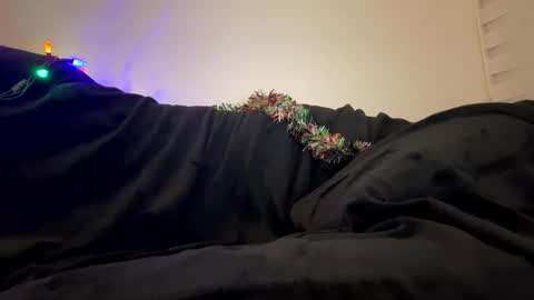 Snapshot of mr_deep1 chatting on December 23, 3:07 am James online show from December 23, 3:07 am