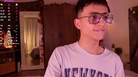 Snapshot of mr_evan1 chatting on December 10, 3:12 pm Mr Evans online show from December 10, 3:12 pm