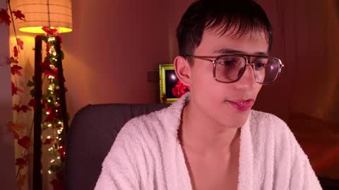 Snapshot of mr_evan1 chatting on January 4, 4:32 pm Mr Evans online show from January 4, 4:32 pm