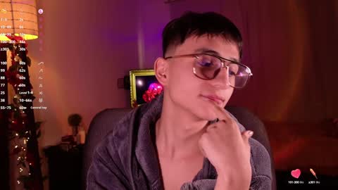 Snapshot of mr_evan1 chatting on January 10, 3:48 pm Mr Evans online show from January 10, 3:48 pm