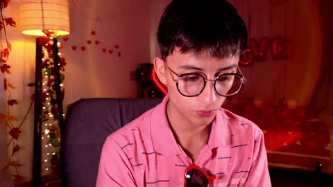 Snapshot of mr_evan1 chatting on February 5, 1:00 pm Mr Evans online show from February 5, 1:00 pm