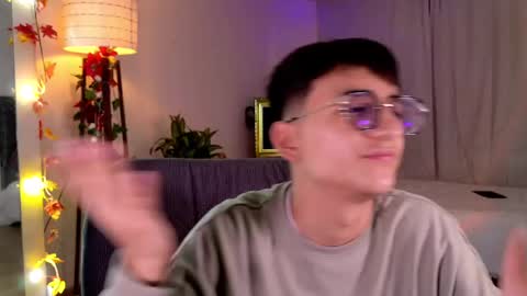 Snapshot of mr_evan1 chatting on March 3, 2:37 pm Mr Evans online show from March 3, 2:37 pm