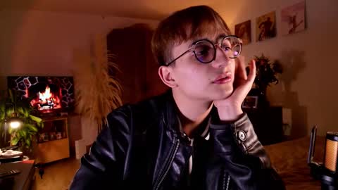 Snapshot of mr_evan1 chatting on September 25, 3:10 am Mr Evans online show from September 25, 3:10 am