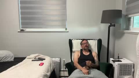 mr_halfling online show from June 18, 12:53 pm
