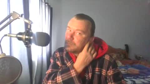 mr_i_ online show from March 30, 9:10 am