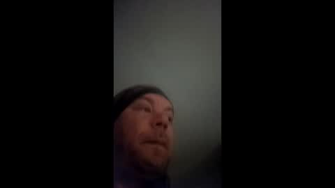 mr_i_ online show from May 10, 6:18 am