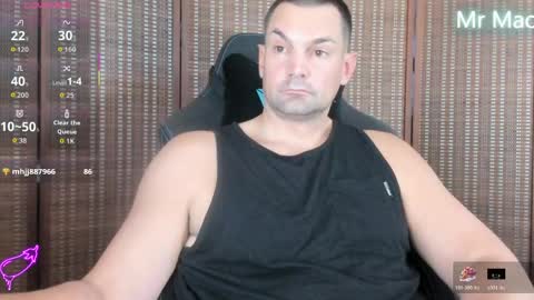 Cam online show from June 3, 8:03 pm