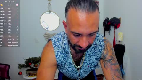 Snapshot of mr_maik22 chatting on January 2, 12:35 pm mr_maik22 online show from January 2, 12:35 pm