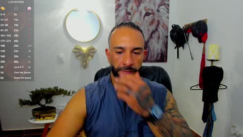 Snapshot of mr_maik22 chatting on January 10, 10:39 am mr_maik22 online show from January 10, 10:39 am