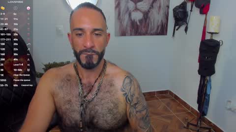 Snapshot of mr_maik22 chatting on January 28, 12:00 pm mr_maik22 online show from January 28, 12:00 pm