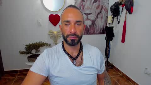 Snapshot of mr_maik22 chatting on February 18, 11:00 am mr_maik22 online show from February 18, 11:00 am