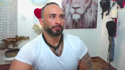 Snapshot of mr_maik22 chatting on March 5, 8:10 pm mr_maik22 online show from March 5, 8:10 pm