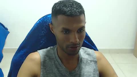 Max online show from February 25, 3:43 pm