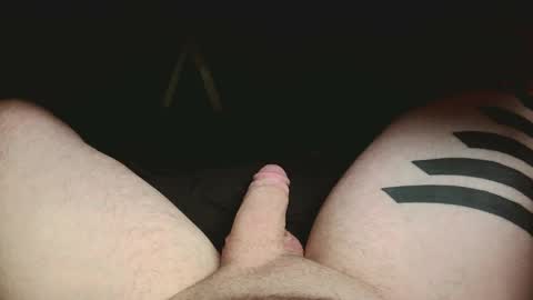 Snapshot of mr_meat_stick chatting on May 14, 1:34 am mr_meat_stick online show from May 14, 1:34 am