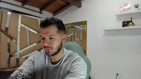 MIKEE online show from December 29, 3:11 am