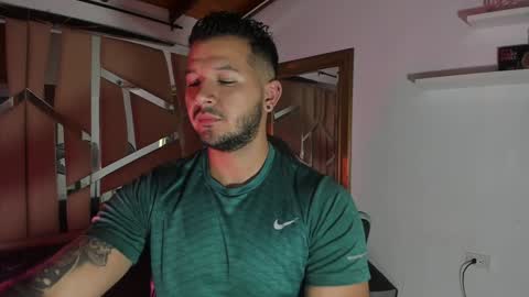 MIKEE online show from January 10, 3:07 am