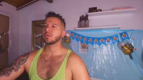 Snapshot of mr_mikee_ chatting on September 28, 3:12 am MIKEE online show from September 28, 3:12 am