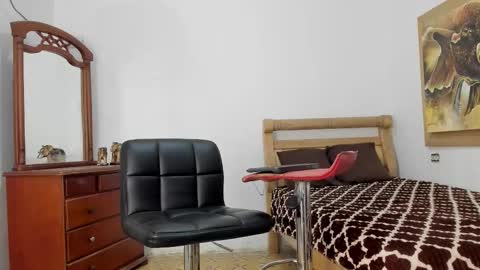 mr_stiven_ online show from February 22, 2:45 am