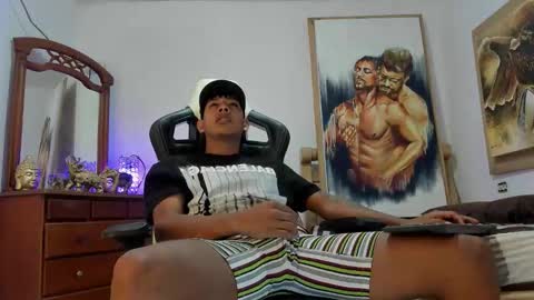 mr_stiven_ online show from March 6, 7:38 am