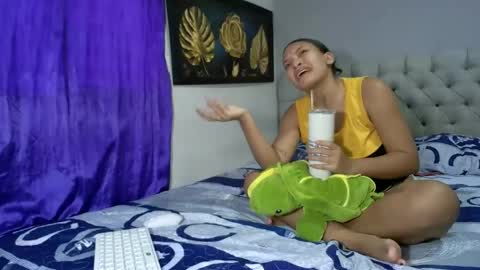 mrandms01 online show from May 10, 10:48 pm