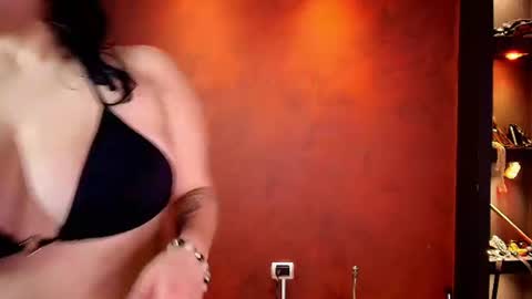 Snapshot of mranii_queen_bdsm_ chatting on July 26, 3:36 am mranii_queen_bdsm_ online show from July 26, 3:36 am