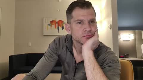 MrAsstastix online show from February 25, 1:37 am